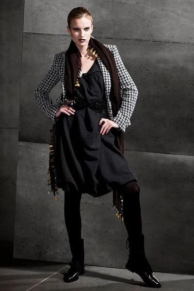 Look 3